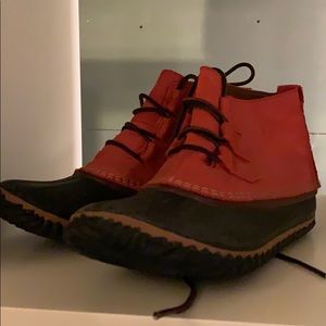 Red Textured Leather Sorel Out N About Duck Boots